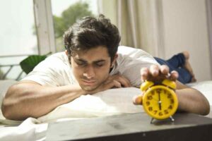 Reclaim Your Zzzs: Resetting Your Sleep Schedule Made Easy!