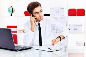 Easy Healthy Living Tips for Busy Professionals on the Go!